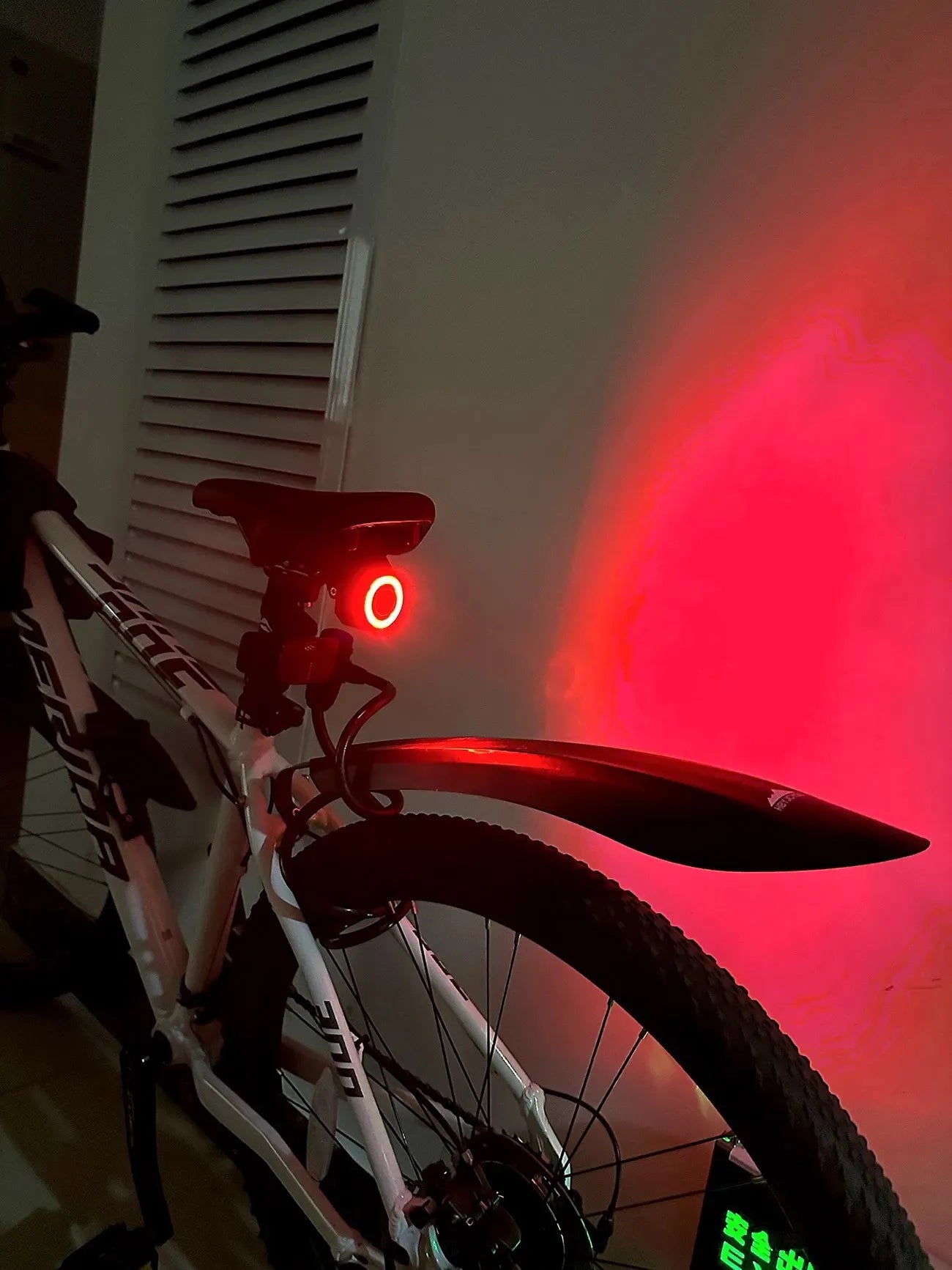 Alarm przeciw kradzieży do hulajnogi i roweru – zabezpieczenie pojazdu